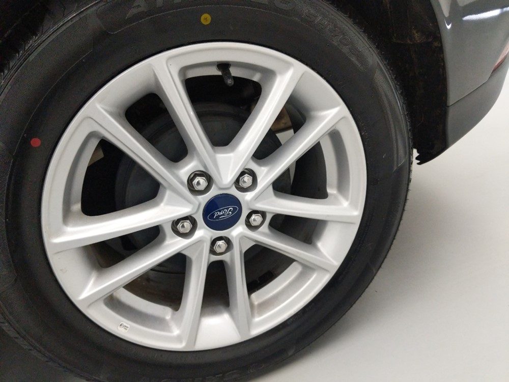 2017 Ford Focus - Wheel