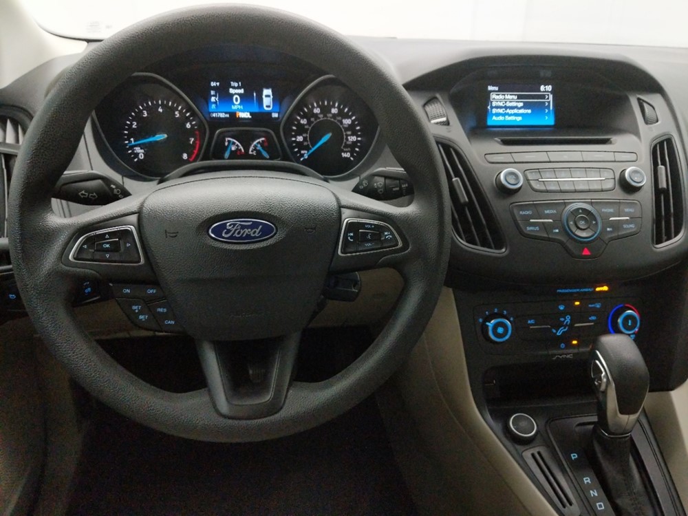 2017 Ford Focus - Driver Dash