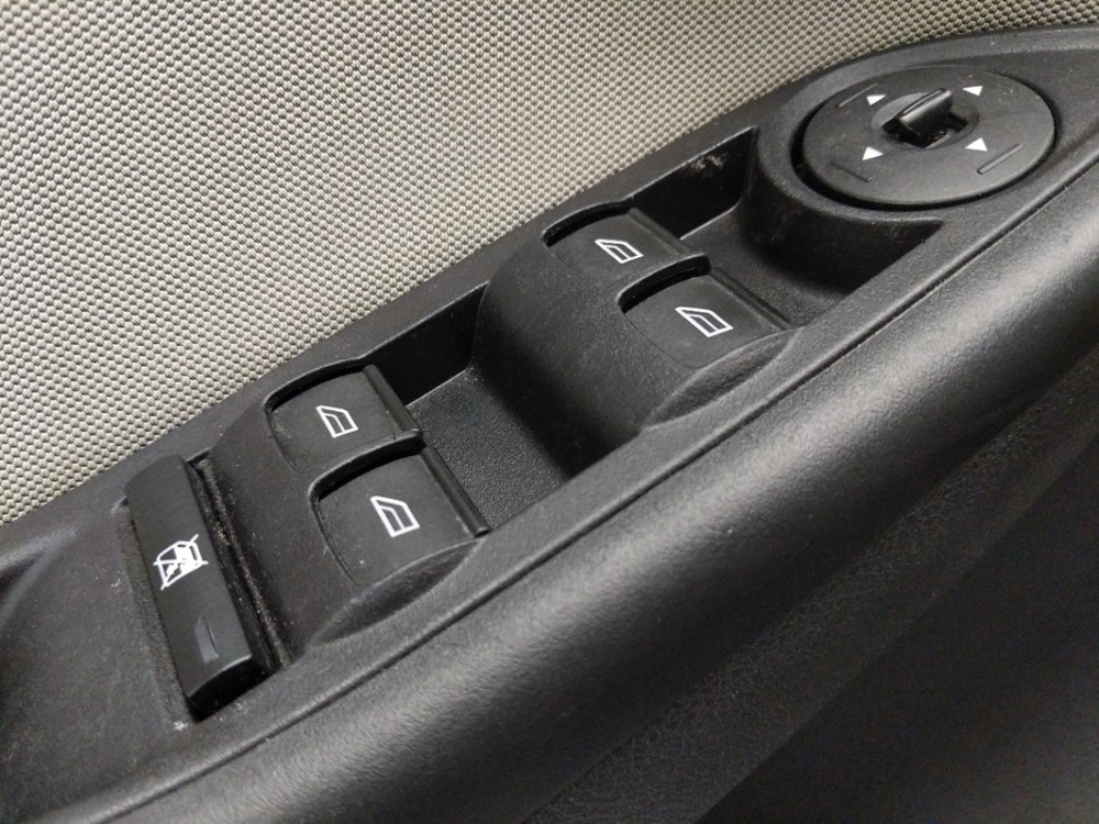 2017 Ford Focus - Driver Power Windows/Lock Control