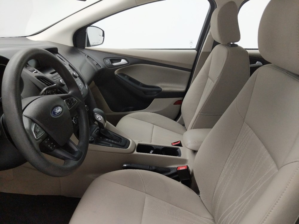 2017 Ford Focus - Driver Front Seat