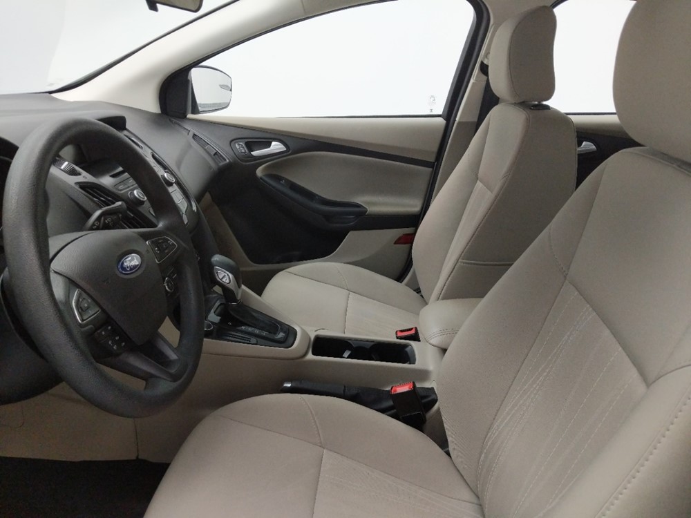 2017 Ford Focus - Driver Front Seat