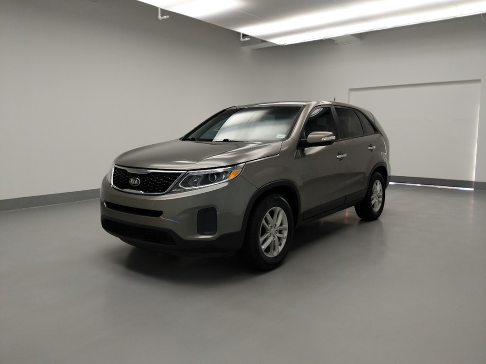 2014 Kia Sorento - Driver Front Bumper