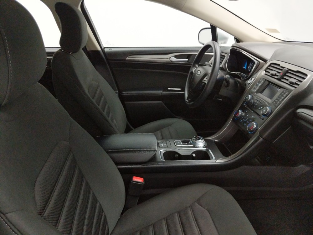 2017 Ford Fusion - Passenger Front Seat