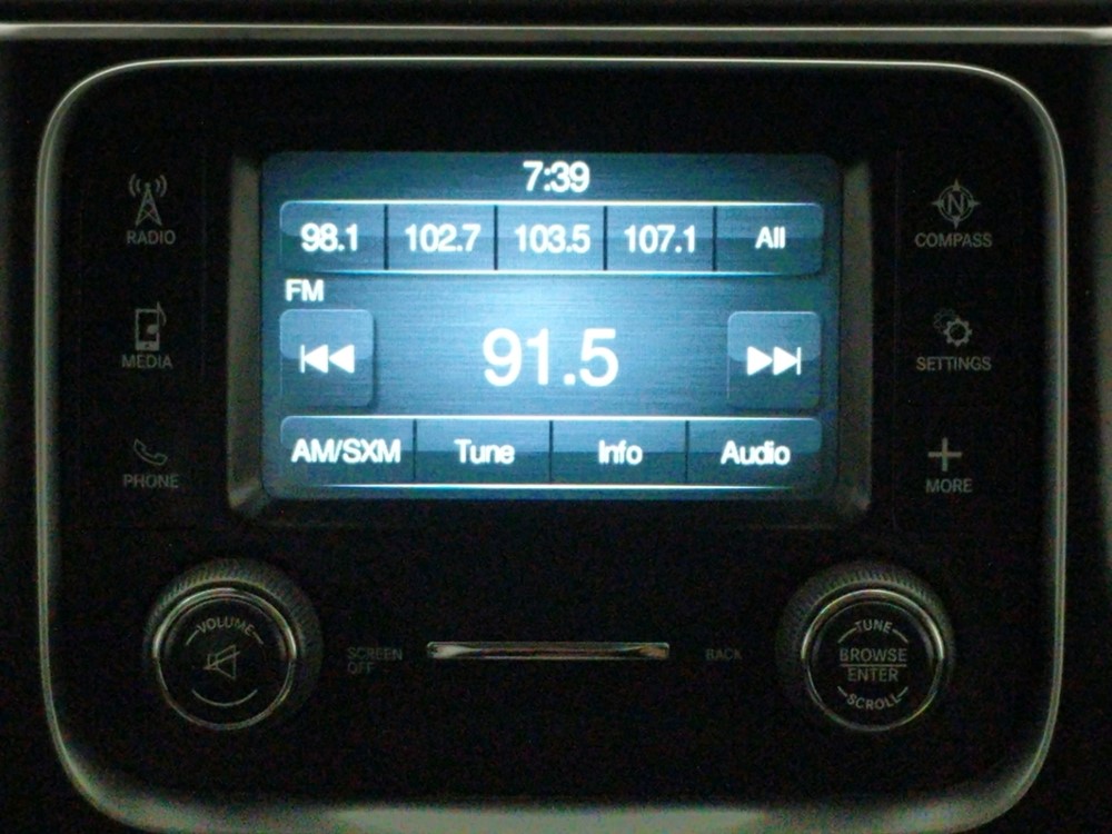 2017 Dodge Ram 1500 - Stereo Package