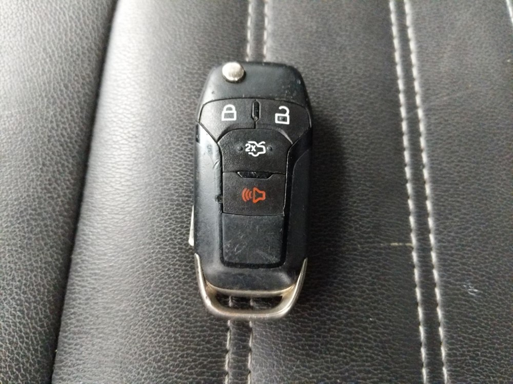 2015 Ford Fusion - Keys