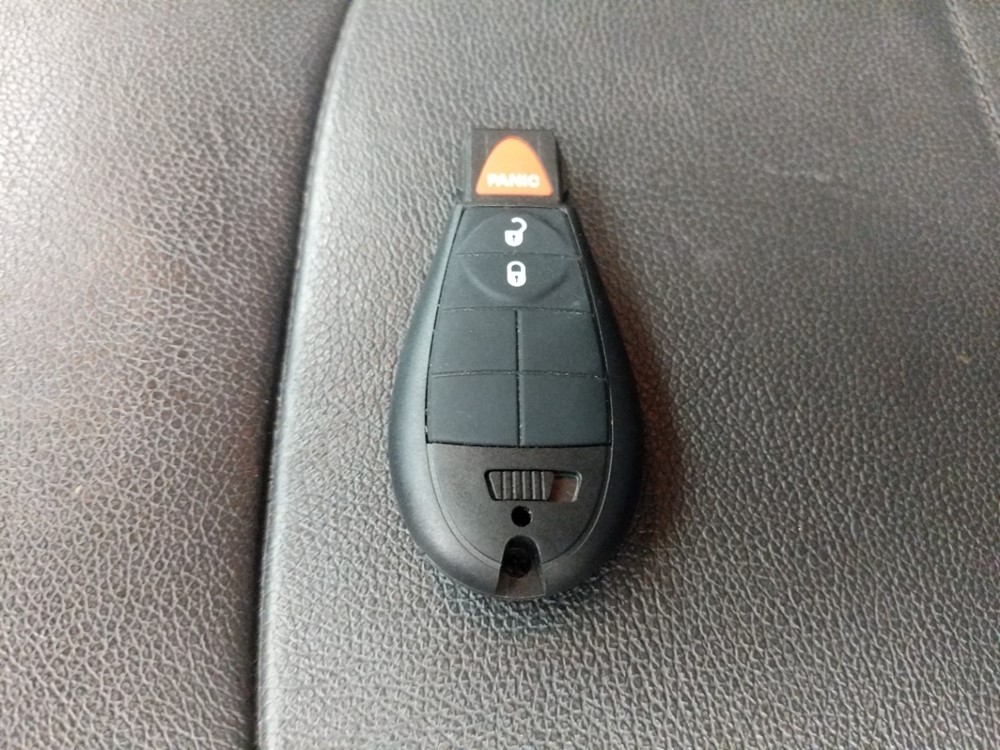 2016 Dodge Ram 1500 - Keys