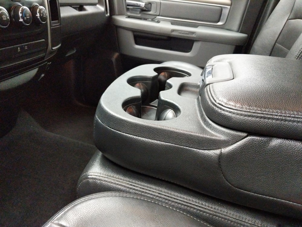 2016 Dodge Ram 1500 - Center Console/Cup Holders