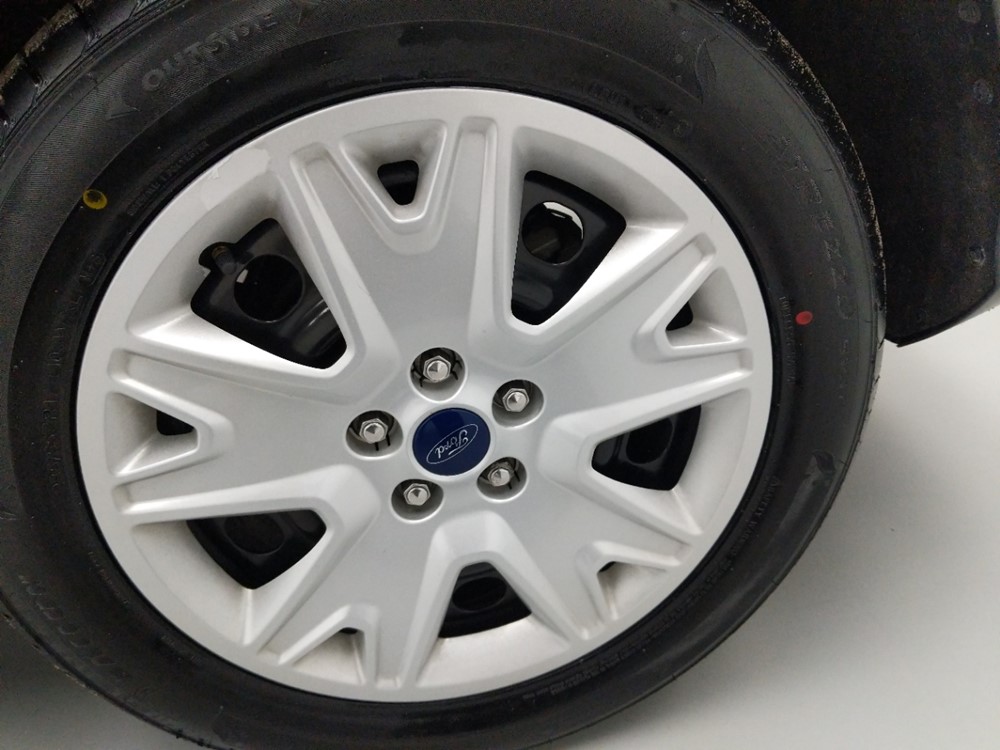 2016 Ford Escape - Wheel