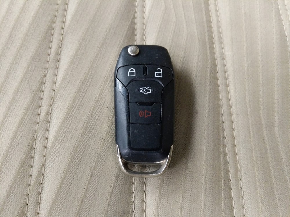 2016 Ford Fusion - Keys