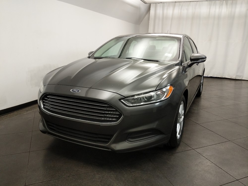 2016 Ford Fusion - Driver Front Hood