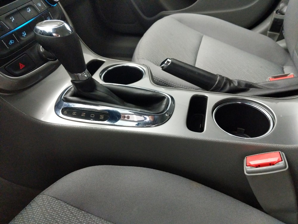 2016 Chevrolet Malibu - Center Console/Cup Holders