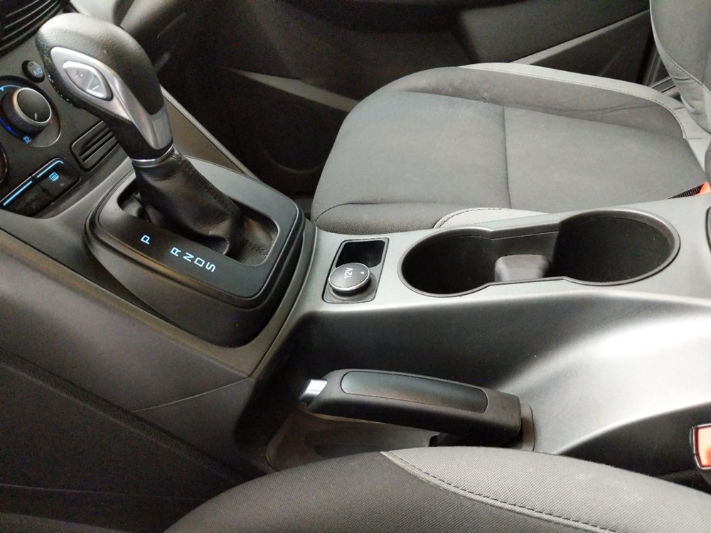 2015 Ford Escape - Center Console/Cup Holders