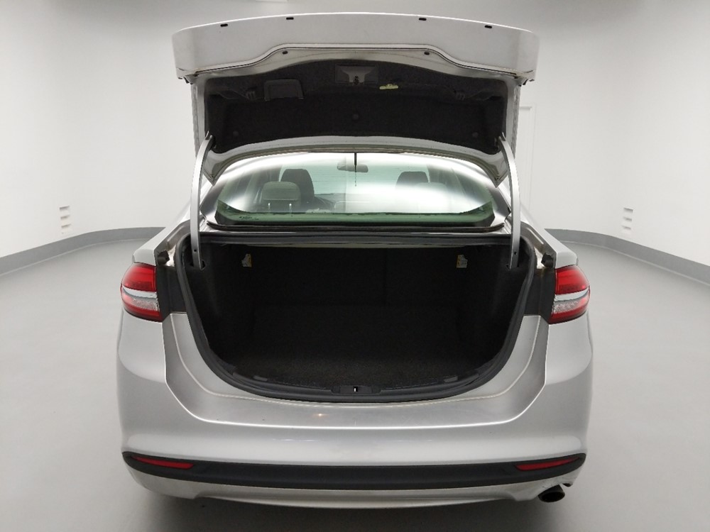 2017 Ford Fusion - Trunk