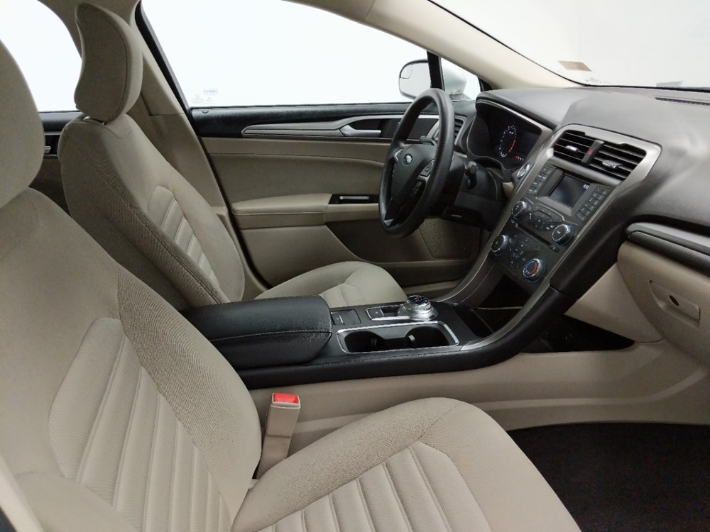 2017 Ford Fusion - Passenger Front Seat