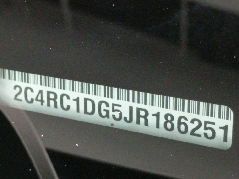 2018 Chrysler Pacifica - VIN Plate