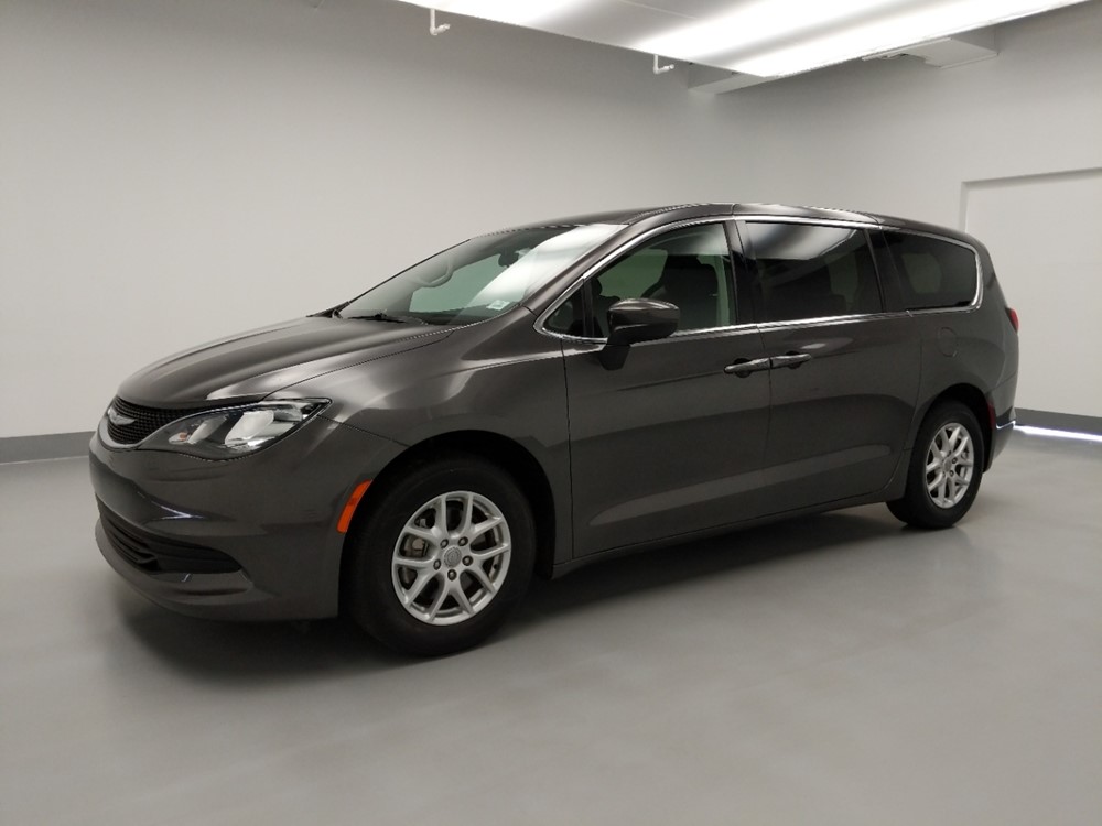 2018 Chrysler Pacifica - Driver Front Side