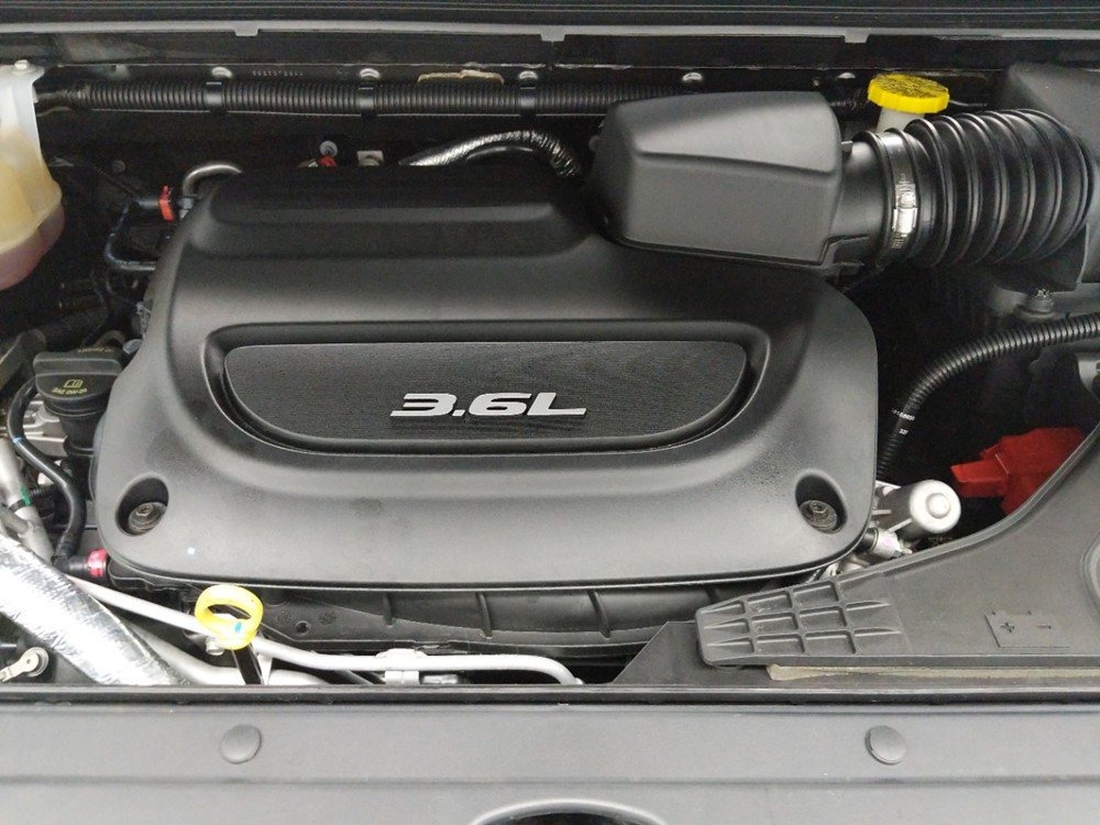 2018 Chrysler Pacifica - Engine