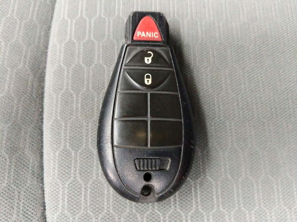 2014 Dodge Ram 1500 - Keys