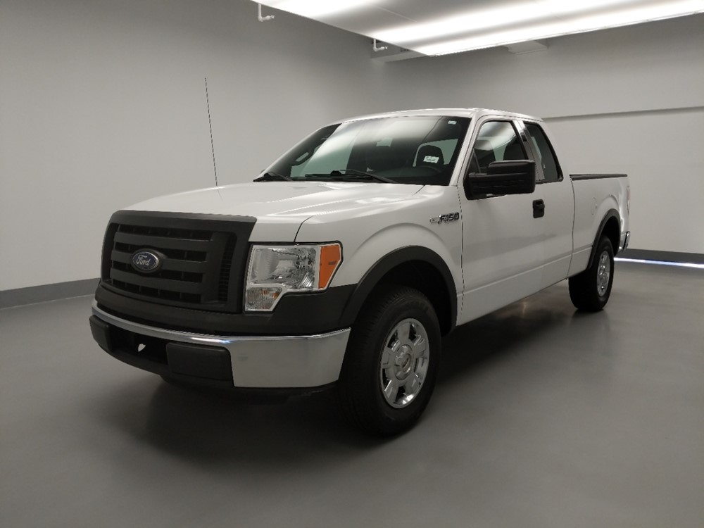 2011 Ford F-150 - Driver Front Bumper