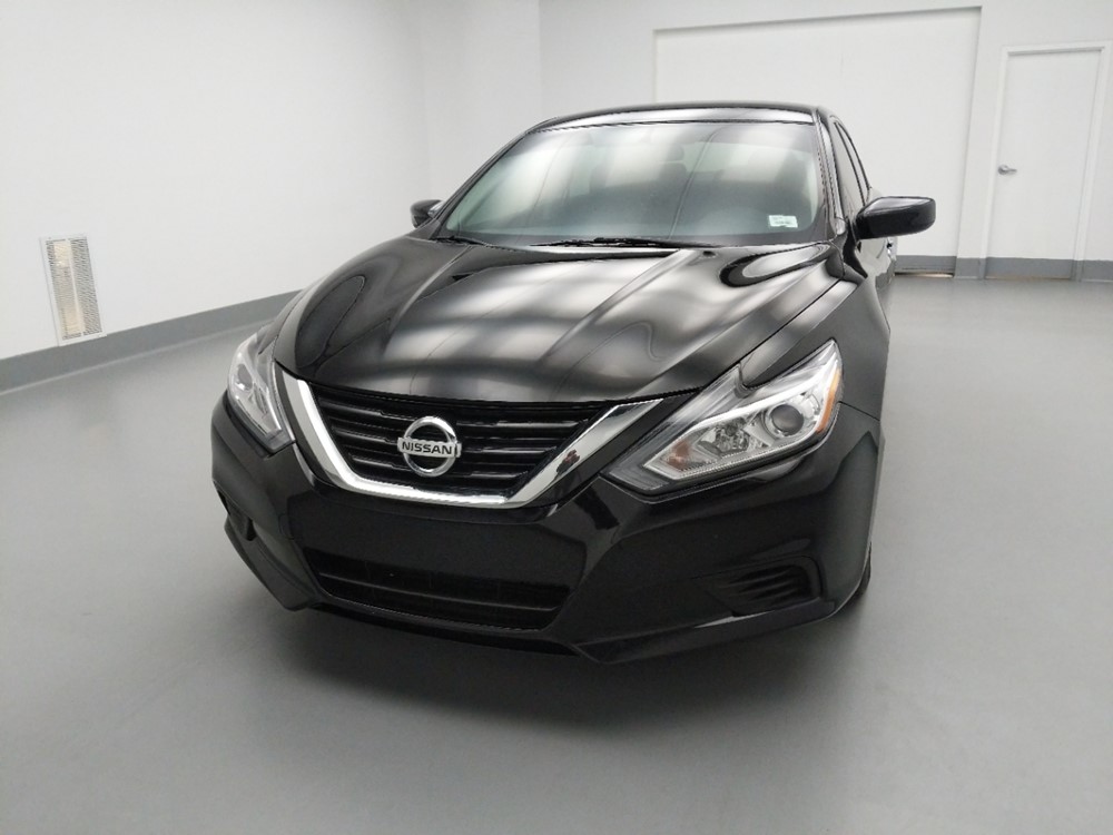 2017 Nissan Altima - Driver Front Hood
