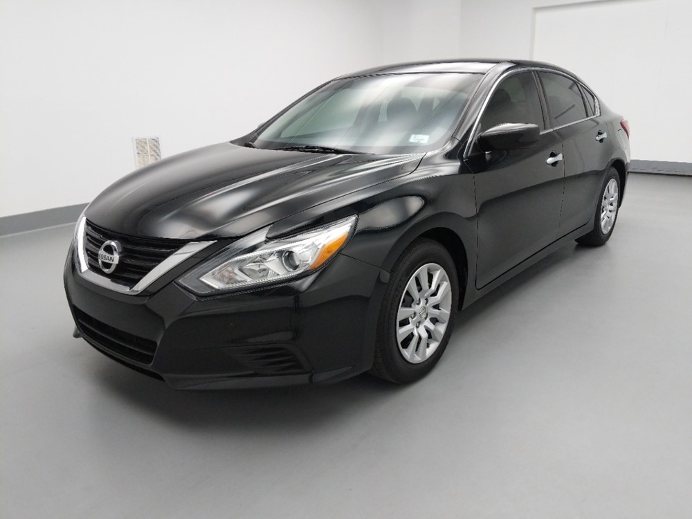 2017 Nissan Altima - Driver Front Bumper