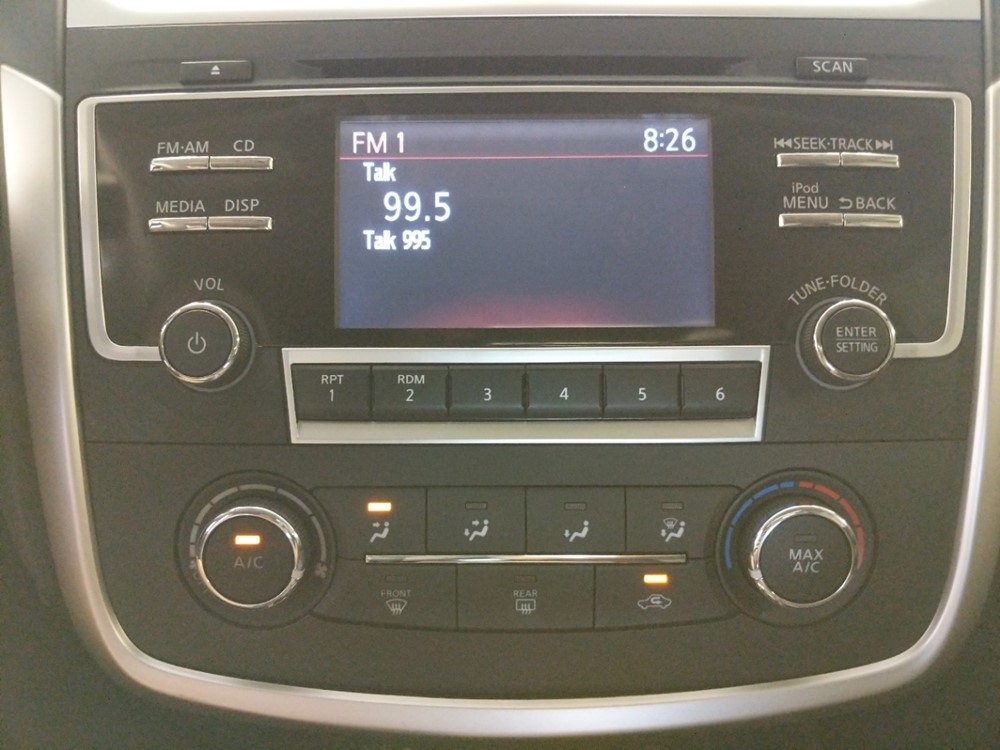 2017 Nissan Altima - Stereo Package