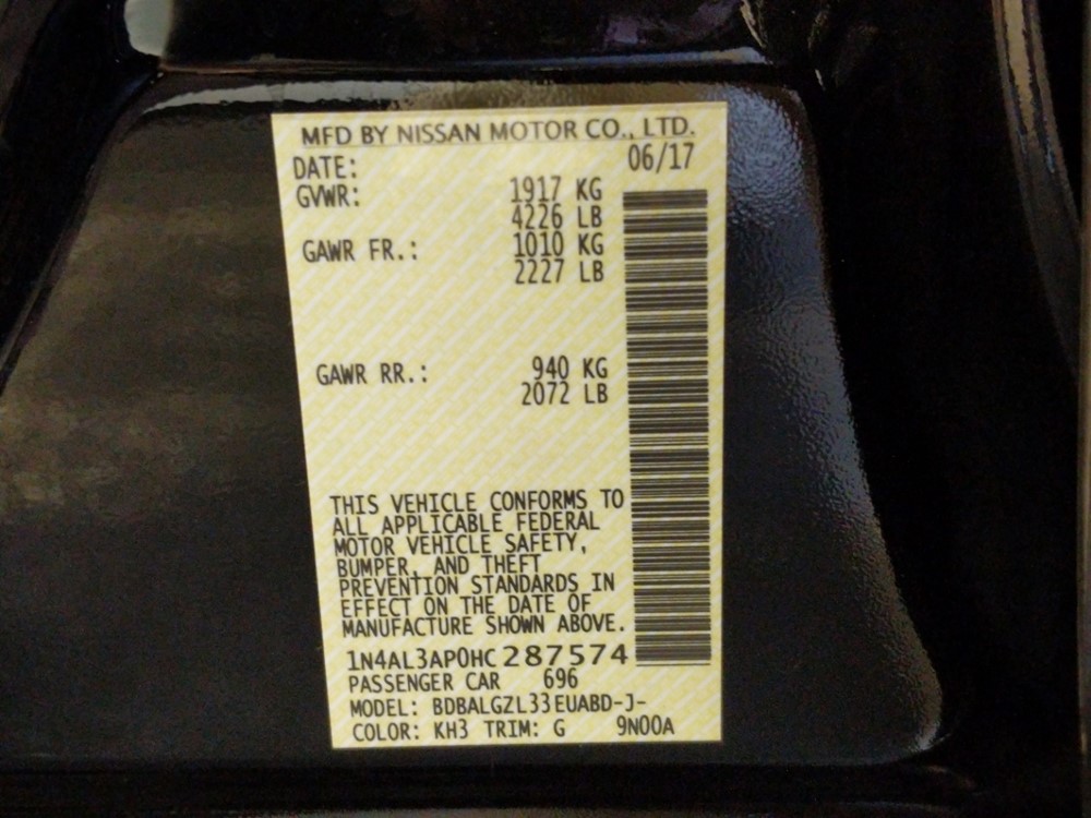 2017 Nissan Altima - VIN Plate