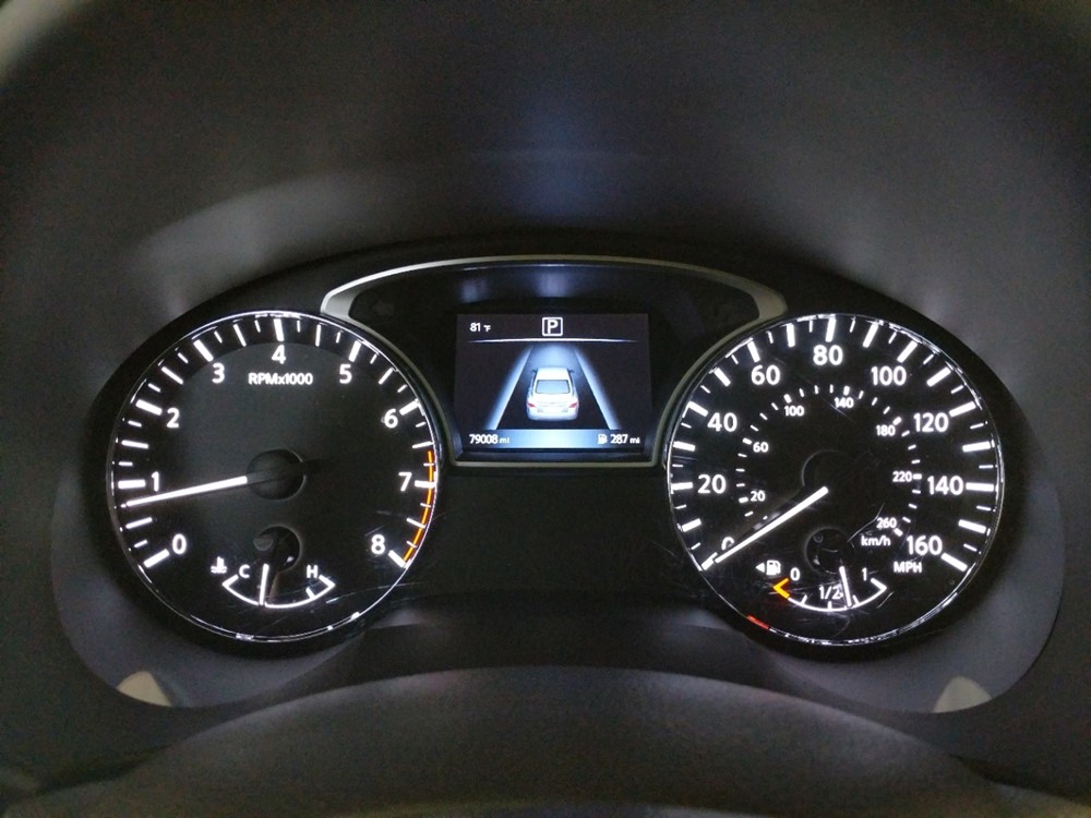 2017 Nissan Altima - Odometer Close Up