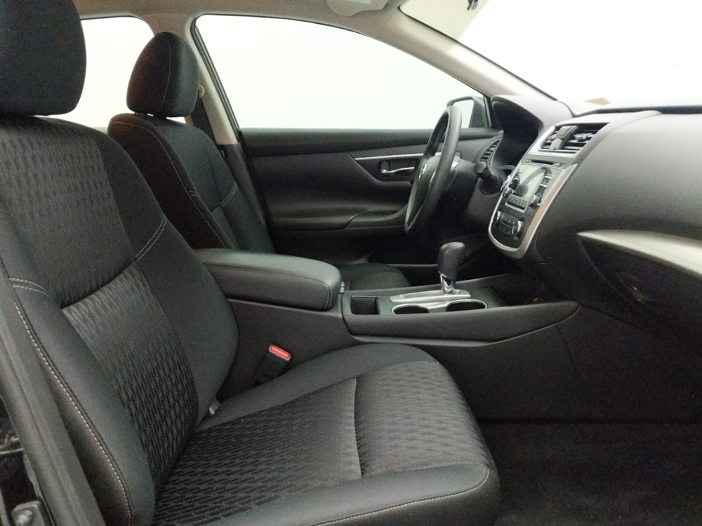 2017 Nissan Altima - Passenger Front Seat
