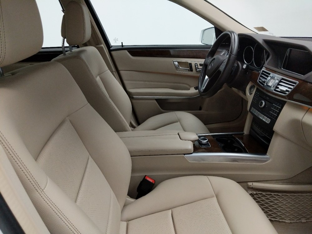 2016 Mercedes-Benz E350 - Passenger Front Seat