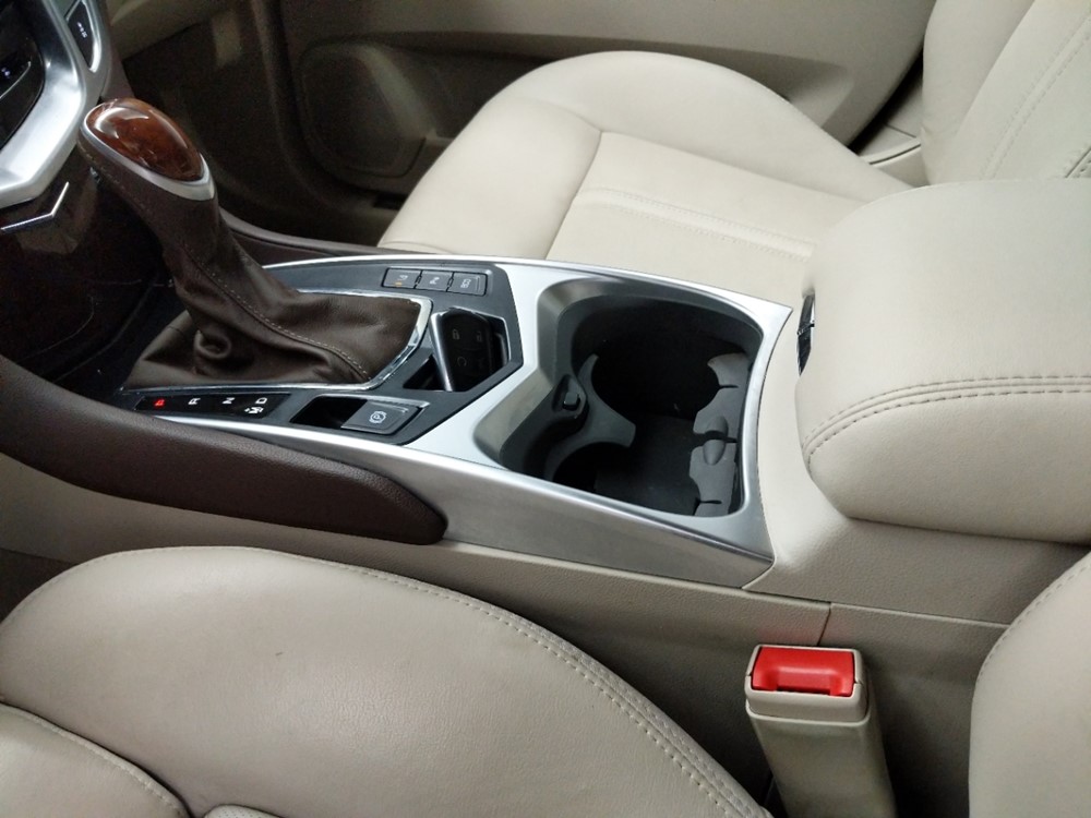 2016 Cadillac SRX - Center Console/Cup Holders