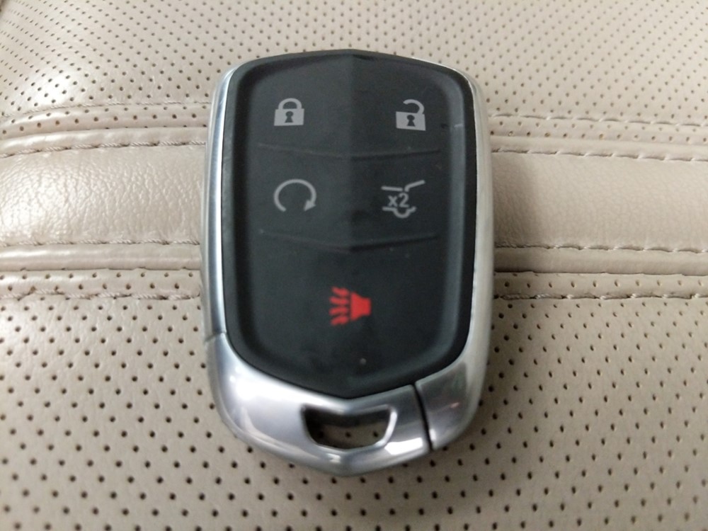 2016 Cadillac SRX - Keys