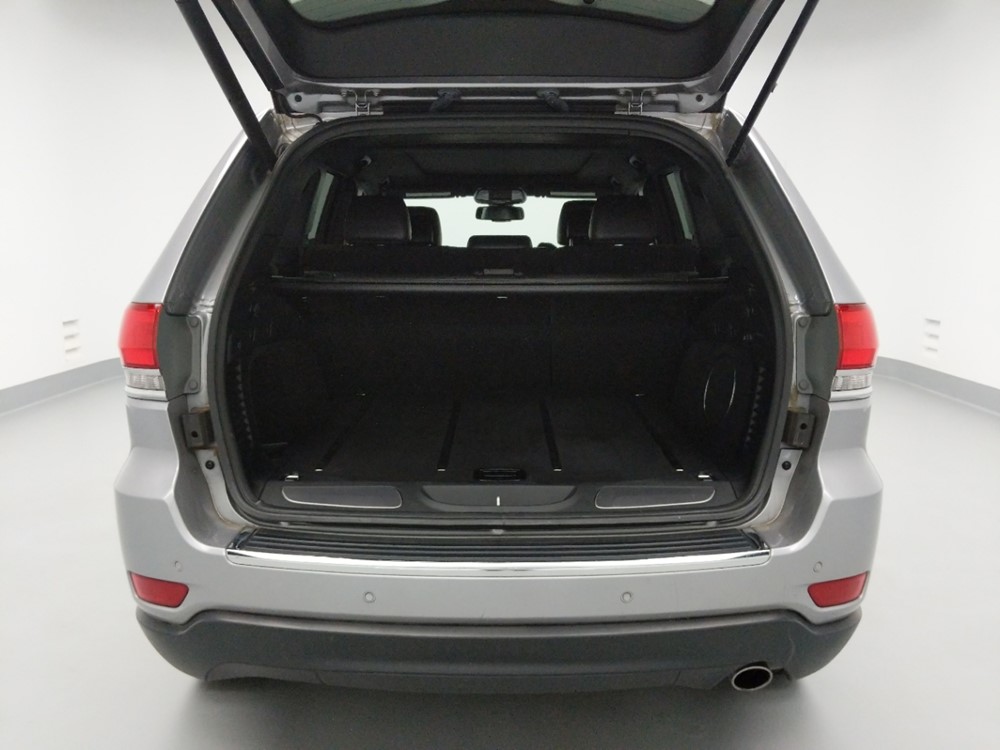 2015 Jeep Grand Cherokee - Trunk
