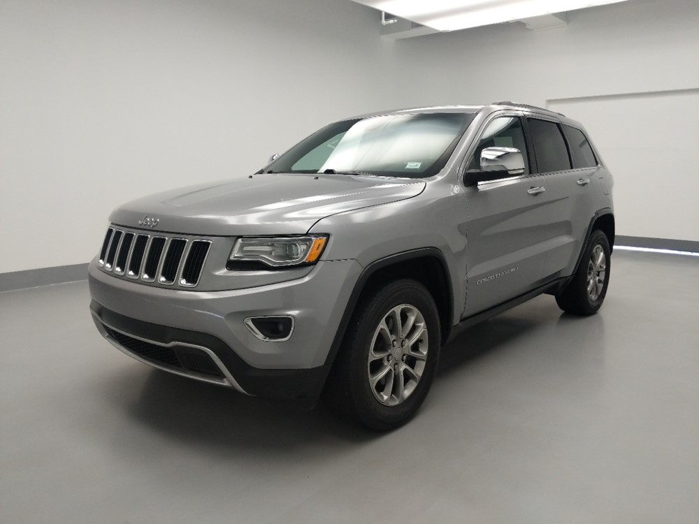 2015 Jeep Grand Cherokee - Driver Front Bumper
