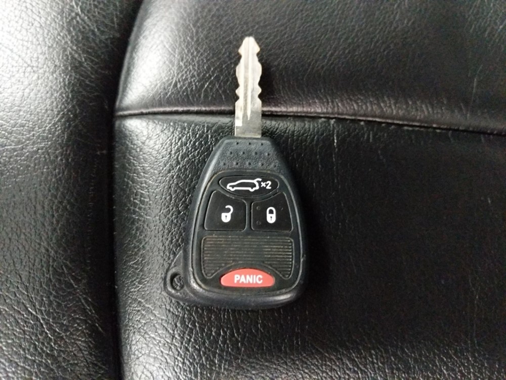 2014 Dodge Avenger - Keys
