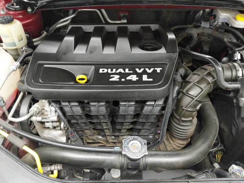 2014 Dodge Avenger - Engine