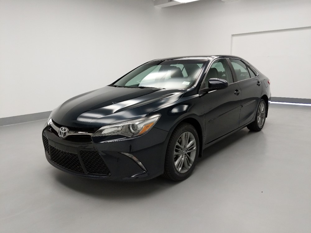 Used 2016 Toyota Camry Driver Front Bumper