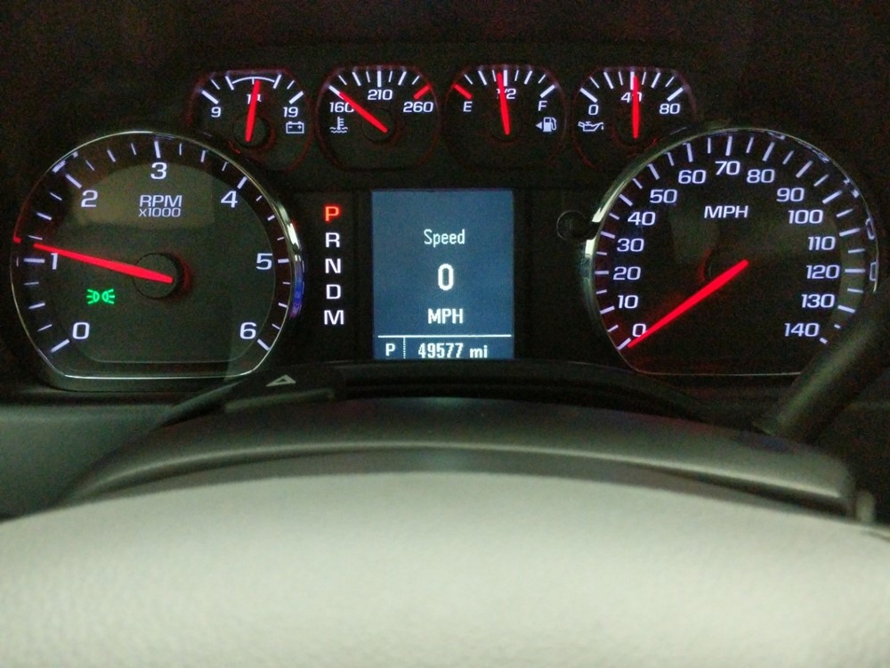 2015 Chevrolet Silverado 1500 - Odometer Close Up