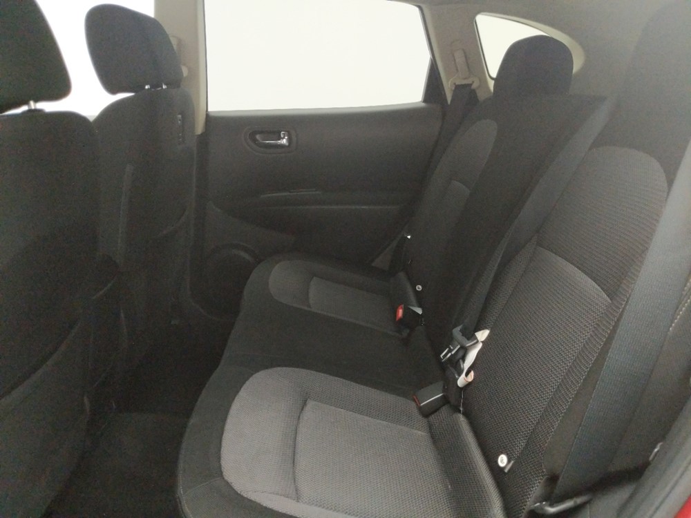 2012 Nissan Rogue - Driver Rear Seat
