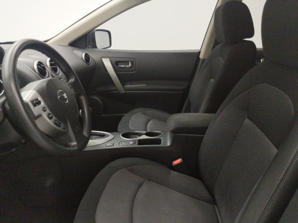 2013 Nissan Rogue - Driver Front Seat