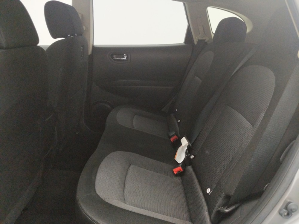 2013 Nissan Rogue - Driver Rear Seat