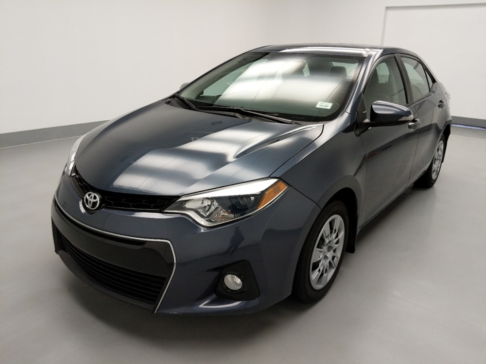 Used 2016 Toyota Corolla Driver Front Bumper