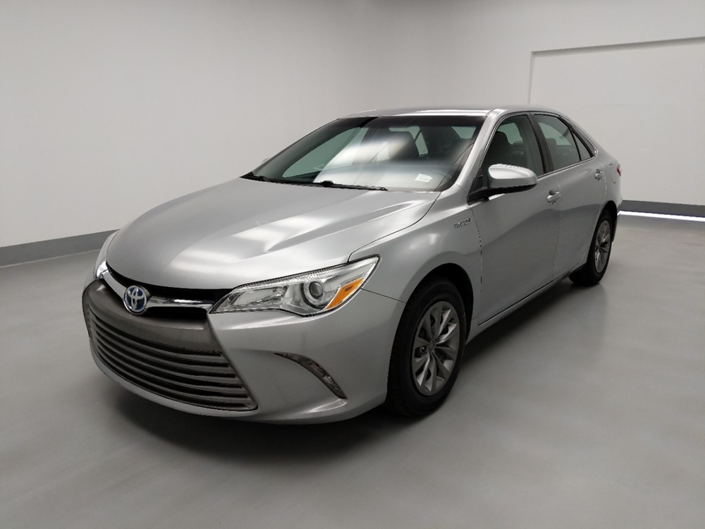 Used 2015 Toyota Camry Driver Front Bumper