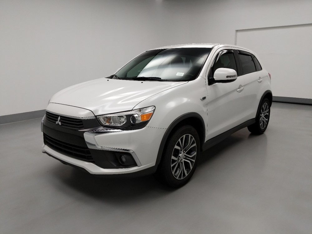 Used 2017 Mitsubishi Outlander Driver Front Bumper