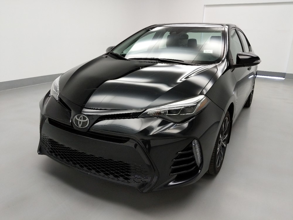 Used 2017 Toyota Corolla Driver Front Bumper