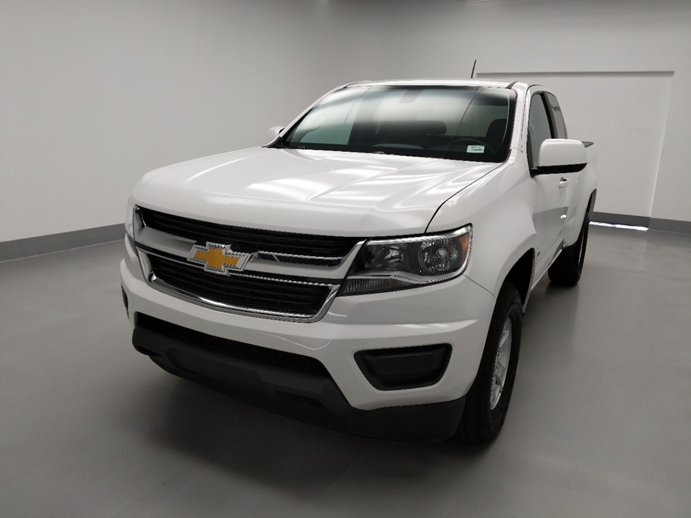 Used 2018 Chevrolet Colorado Driver Front Bumper