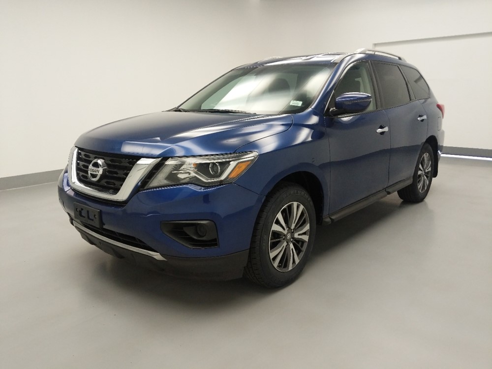 Used 2017 Nissan Pathfinder Driver Front Bumper