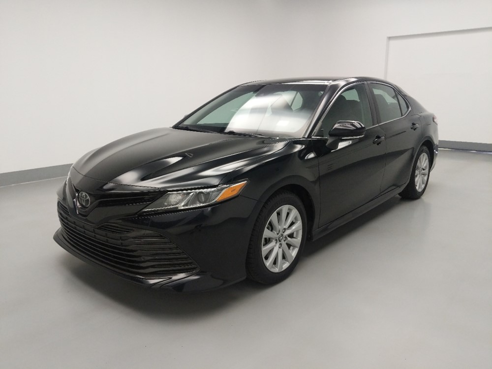 Used 2018 Toyota Camry Driver Front Bumper