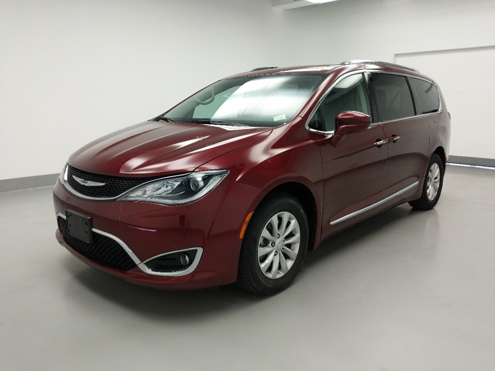 Used 2019 Chrysler Pacifica Driver Front Bumper