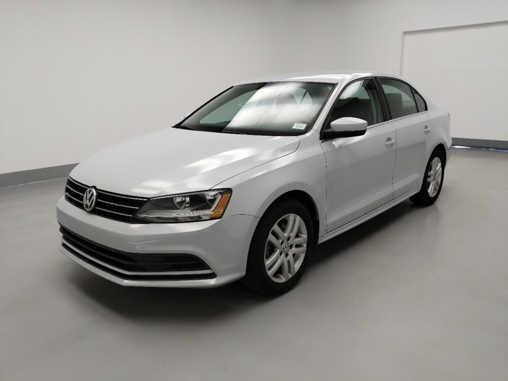 Used 2017 Volkswagen Jetta Driver Front Bumper